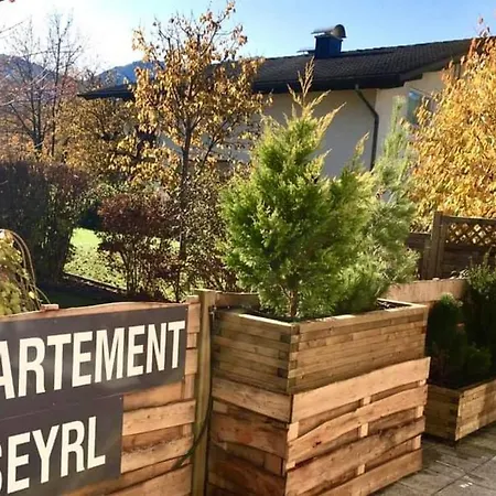App. Seyrl Im Haus Karoline 아파트 *